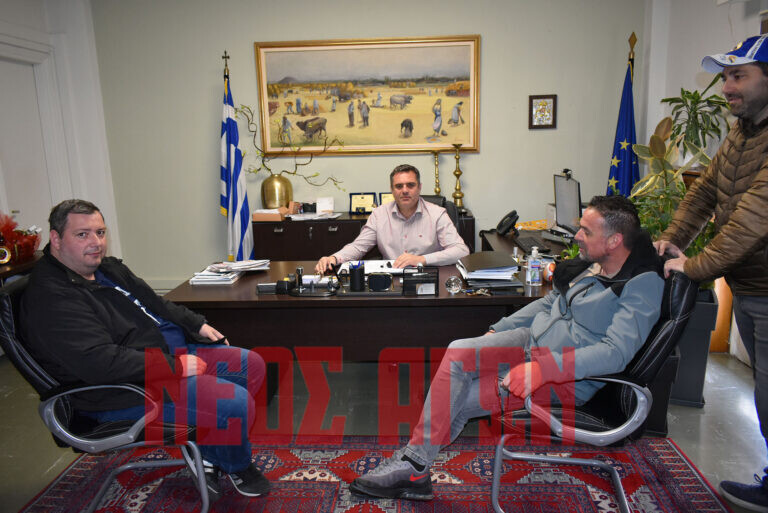 Κ. Γκάσος – ιδιοκτήτες ταξί: «Δεν μπορεί να γινόμαστε μπαλάκι,  θα προχωρήσουμε σε πιο δραστικές λύσεις αν δεν πληρωθούμε για τα μαθητικά δρομολόγια»