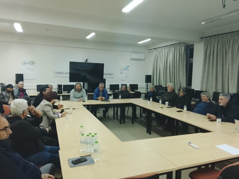 Συνάντηση από τον Σύνδεσμο Βιοκαλλιεργητών Θεσσαλίας στην Καρδίτσα