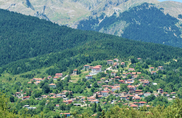 Υπογράφτηκε η σύμβαση του έργου αποκαταστάσεων δικτύων και υποδομών Κερασιάς και Κρυονερίου