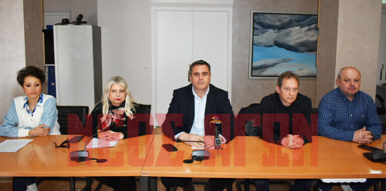 Η Καρδίτσα υποκλίνεται στον Οδυσσέα Ελύτη (ΦΩΤΟ & ΒΙΝΤΕΟ)