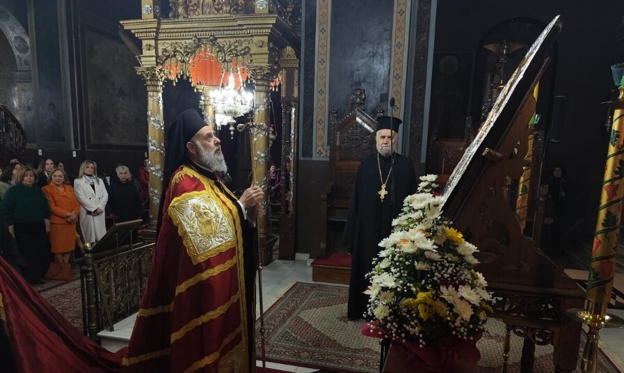 Ακάθιστος Ύμνος: Ο νικητήριος ύμνος της Παναγίας και το μήνυμα της σωτηρίας