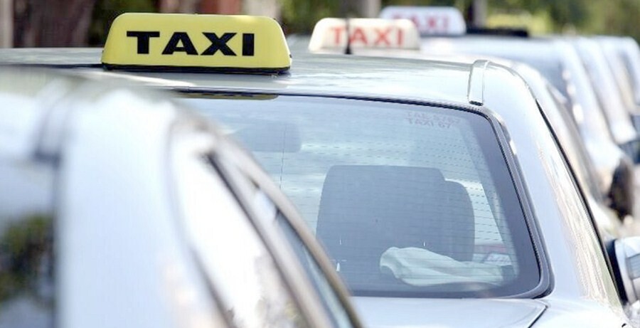 Κανονικά τα μαθητικά δρομολόγια ταξί την Πέμπτη και Παρασκευή