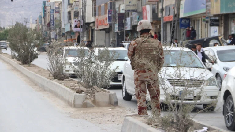 Το Πακιστάν δηλώνει ότι είναι σε συνομιλίες με το Αφγανιστάν για τον τερματισμό της σύγκρουσής τους