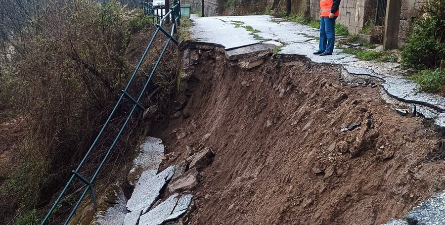 Σοφαρές κατολισθήσεις στη Φυλακτή λόγω της κακοκαιρίας «Erminio»