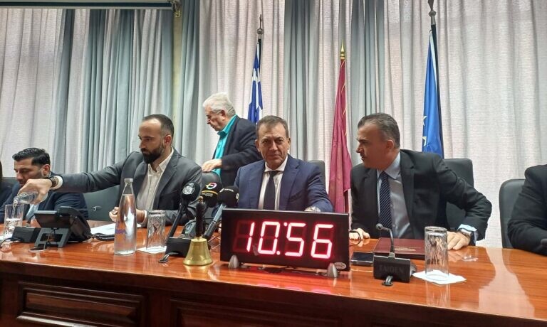 Βρούτσης από Λάρισα: 8,7 εκατ. ευρώ για την κατασκευή του νέου ΕΑΚ (κλειστό Αλκαζάρ)-ΦΩΤΟ