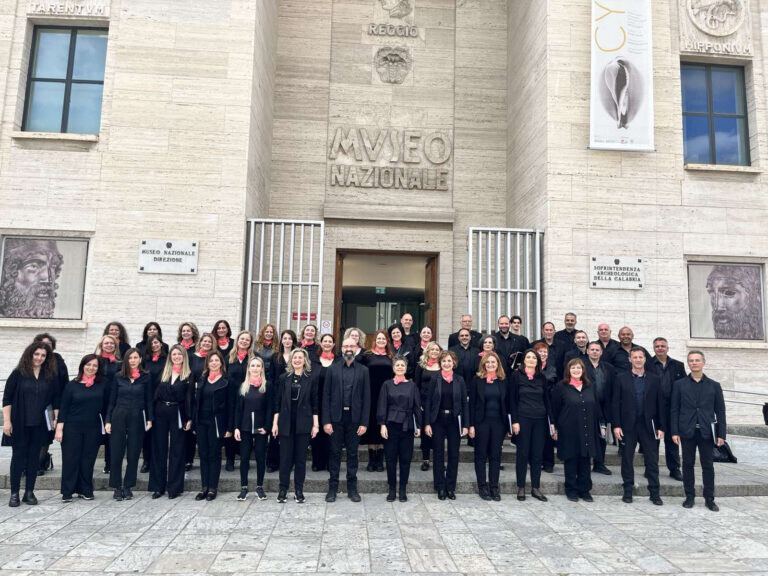 «Σήμερον Κρεμάται επί Ξύλου» από τη χορωδία «Parenthesis»