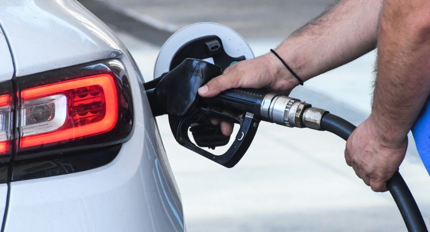Μετ’ εμποδίων οι αιτήσεις για το fuel pass – Πόσες αιτήσεις έχουν υποβληθεί