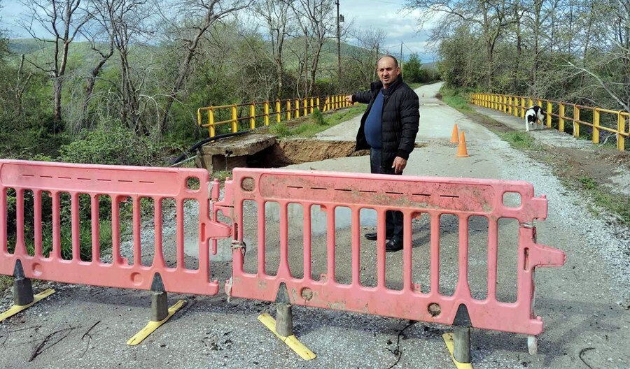 «Η κατάρρευση τμήματος γέφυρας στο Καλλιφώνι: Αποκλεισμός καλλιεργειών και άμεση ανάγκη λύσης»