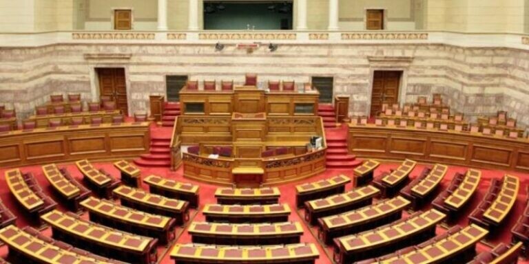 Θα χάσουμε κι άλλη έδρα;