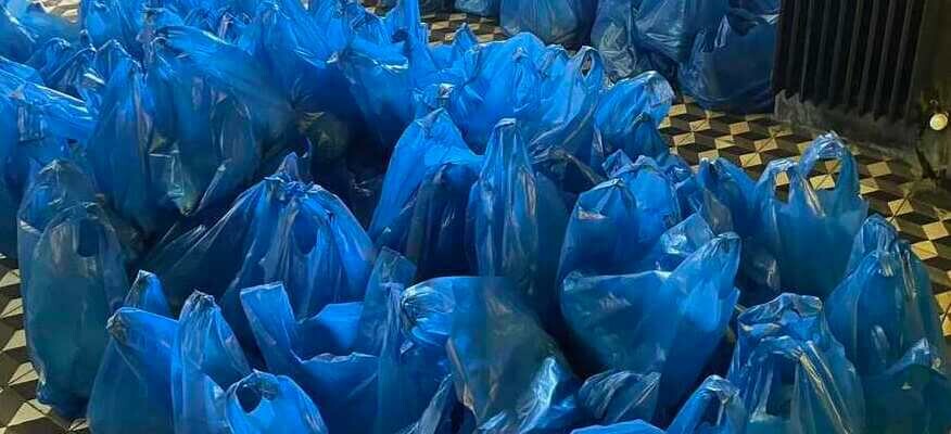 Δέματα αγάπης και συμπαράστασης από την Ι. Μ. Θεσσαλιώτιδος εν όψει της εορτής του Πάσχα