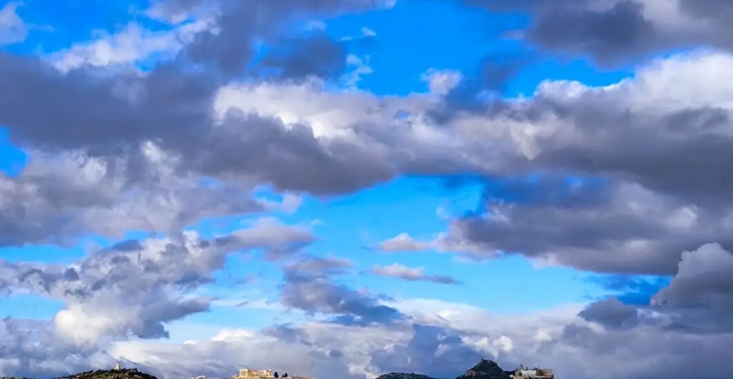 Καιρός: Οι τελικές εκτιμήσεις έως την Κυριακή του Πάσχα - Η πρόγνωση για την ώρα του Επιταφίου και της Ανάστασης