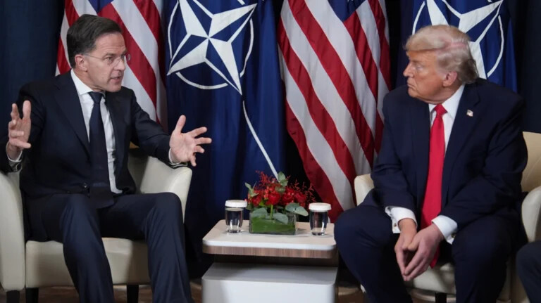 «Το ΝΑΤΟ δεν θα είναι εκεί αν το χρειαστούμε ξανά»: Ο χρησμός Τραμπ μετά τη συνάντηση με τον Ρούτε