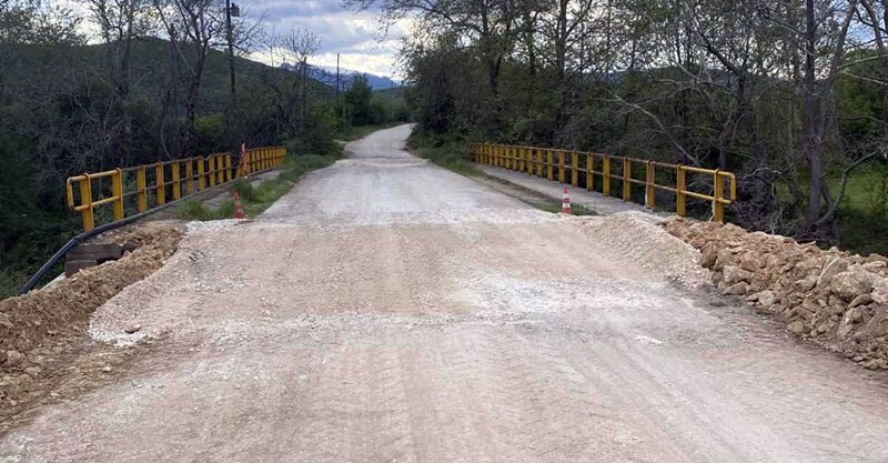 Αποκαταστάθηκε η κυκλοφορία στη γέφυρα στη θέση «Μαυρονέρια» Καλλιφωνίου