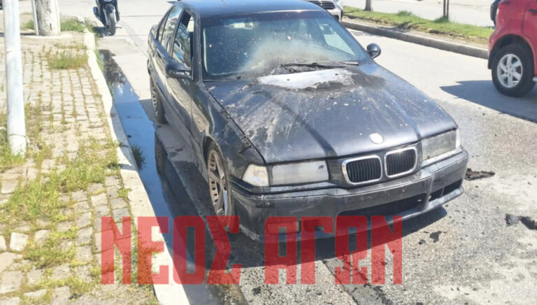 Φωτιά σε ΙΧ στην είσοδο της Καρδίτσας έξω από το Κοιμητήριο (ΦΩΤΟ)