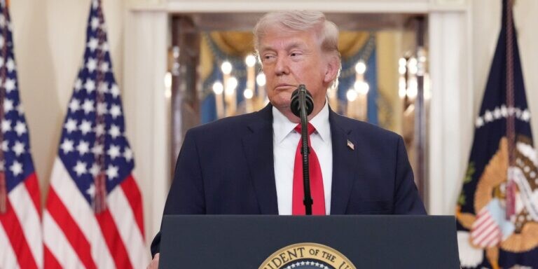 Der Spiegel: Ο Τραμπ θέλει δέσμευση της Ευρώπης «εντός των ημερών» για στρατιωτική συμμετοχή στα Στενά του Ορμούζ