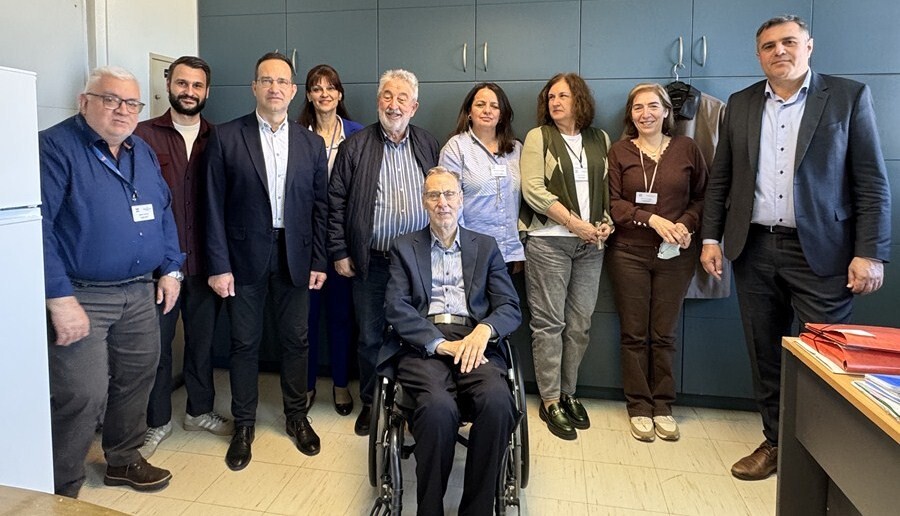 ΠΕ Καρδίτσας: Επισκέψεις σε δομές υγείας, πρόνοιας και θεσμούς της Καρδίτσας ενόψει των Αγίων Ημερών