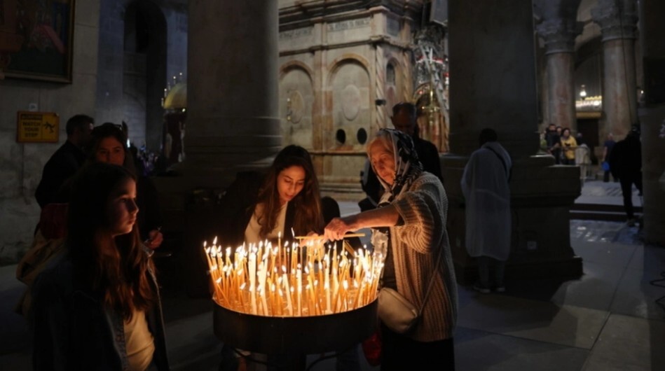 Δείτε live από τα Ιεροσόλυμα την τελετή Αφής του Αγίου Φωτός
