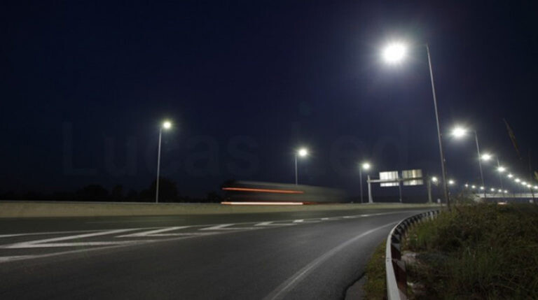 Οκτώ προσφορές για το έργο «Αντικατάσταση – επέκταση κόμβων ηλεκτροφωτισμού Π.Ε. Καρδίτσας»