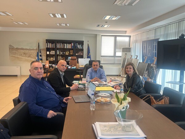Συνάντηση στην Περιφέρεια Θεσσαλίας για τη διερεύνηση συνεργειών της Αγροδιατροφικής Σύμπραξης με τη Γαλλική Πρεσβεία στην Ελλάδα