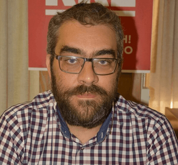 Νίκος Τέγος (Λαϊκή Συσπείρωση): Ερώτηση για την επικινδυνότητα και τις καθυστερήσεις στο οδικό δίκτυο Σαραντάπορο – Νεράιδα