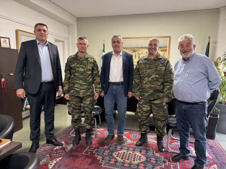 Επίσκεψη στον Αντιπεριφερειάρχη Καρδίτσας πραγματοποίησαν  ο επερχόμενος και ο απερχόμενος Διοικητής του ΚΕΣΝ Ρούσσου