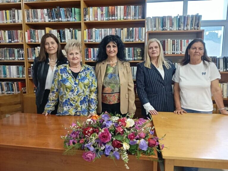 Παρουσίαση της Συλλογής Διηγημάτων των μαθητών/τριών του 3ου ΓΕΛ Καρδίτσας στη Δημοτική Βιβλιοθήκη