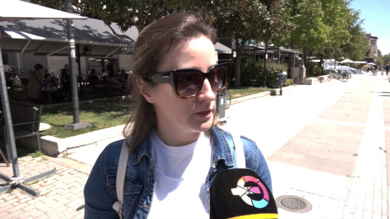 Θέμα ημέρας : Σύμφωνα με μελέτες η απόκτηση κατοικίας έχει δυσκολέψει πολύ για τα νέα ζευγάρια. Πως το σχολιάζετε;