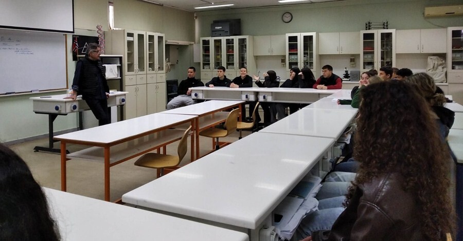 Βιωματική δράση στο 4ο ΓΕΛ Καρδίτσας με θέμα «Έφηβοι και Αλκοόλ»