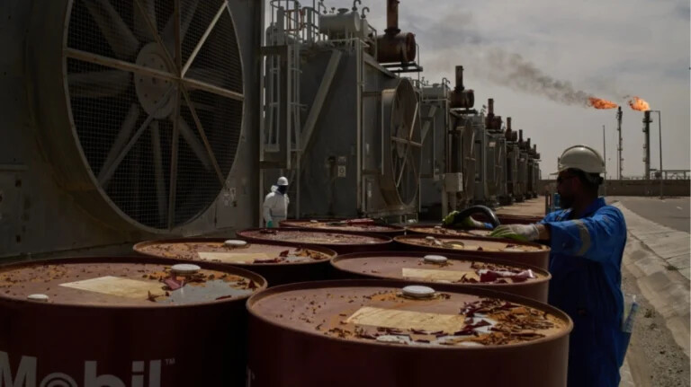 Ράλι στις τιμές του πετρελαίου λόγω του αδιέξοδου στις διαπραγματεύσεις ΗΠΑ-Ιράν - πλησίασε και τα $125