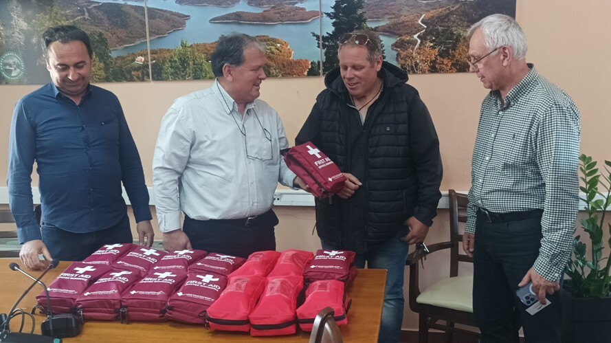 Δήμος Λίμνης Πλαστήρα: Προμήθεια ειδικών κιτ υγείας για όλες τις κοινότητες