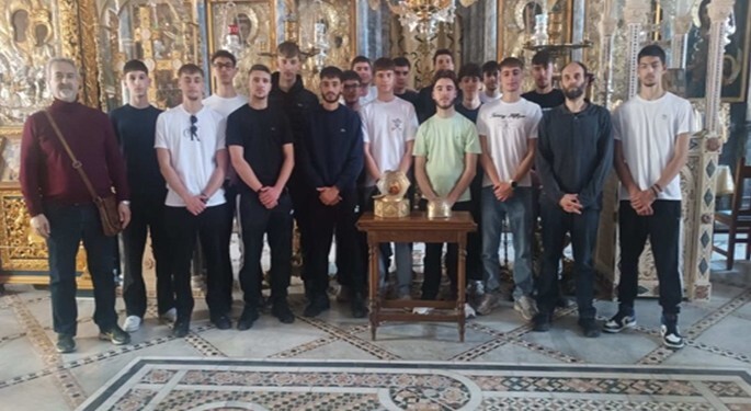Επίσκεψη ομάδας μαθητών του 1ου Πειραματικού Λυκείου Καρδίτσας στο Άγιο Όρος