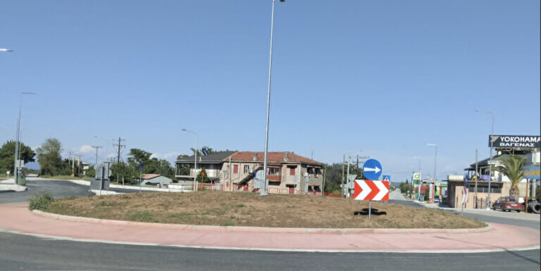 Στην κυκλοφορία και ο δεύτερος κόμβος