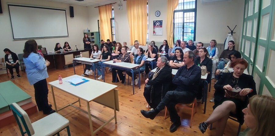 Εσπερινό Γυμνάσιο με Λυκειακές Τάξεις Καρδίτσας: Ενημερωτική δράση για τα σεξουαλικώς μεταδιδόμενα νοσήματα