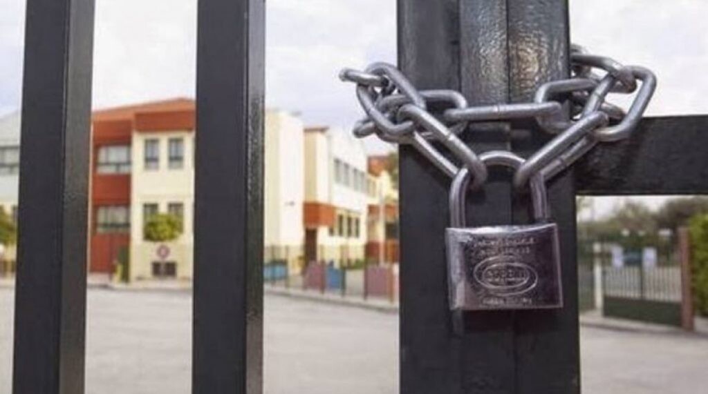 «Απαράδεκτη απόφαση να κλείσουν τα σχολεία στην Καρδίτσα. Να λειτουργήσουν κανονικά»