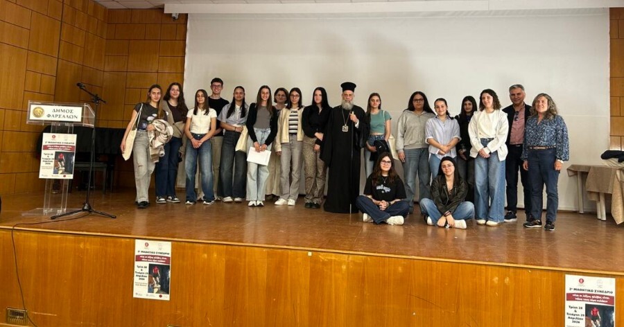 «Και οι λέξεις φλέβες είναι» - Δυναμικό μήνυμα μαθητών κατά της ρητορικής μίσους στο 2ο Μαθητικό Συνέδριο