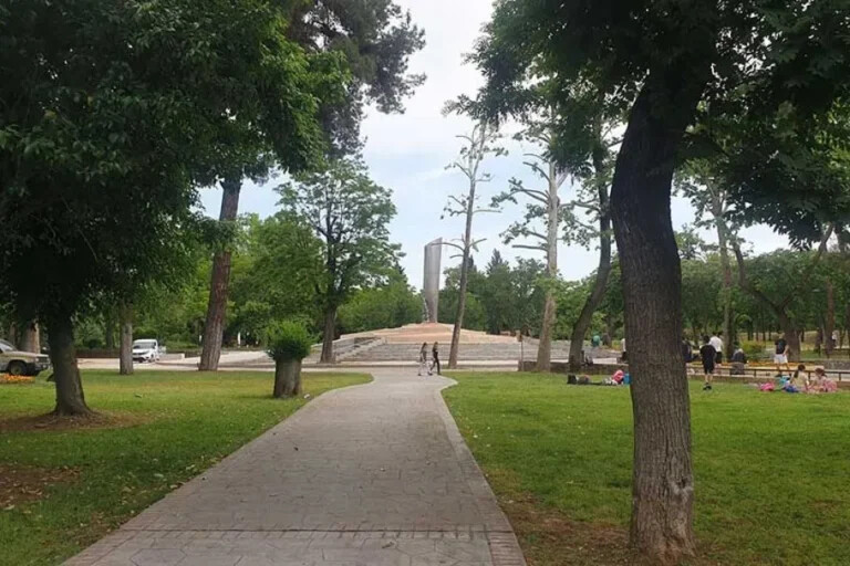 Η Λάρισα γιορτάζει σήμερα τη Μητέρα στο Πάρκο Αλκαζάρ