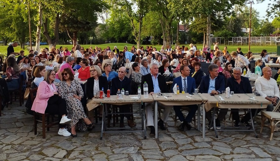 Με μεγάλη επιτυχία η αφιερωμένη στη μητέρα εκδήλωση του Συλλόγου Γυναικών Παλαμά