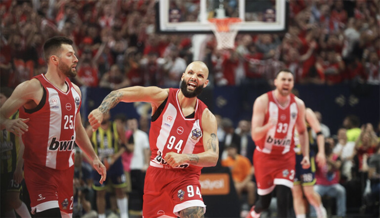 Σάρωσε τη Φενέρ και προκρίθηκε στον τελικό ο Ολυμπιακός (79-61)