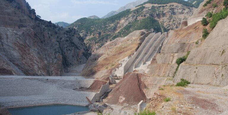 Στο ΣτΕ  η «μάχη» για τη μερική  μεταφορά νερών από τον Αχελώο