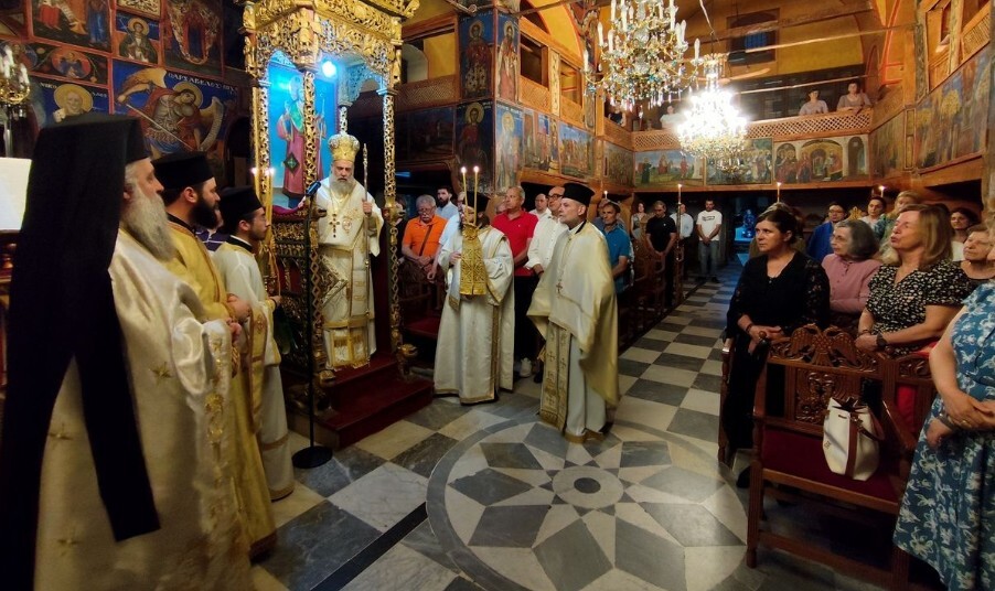Ιερά Αγρυπνία επί τη μνήμη του Αγίου Μητροφάνους στην Καρδίτσα