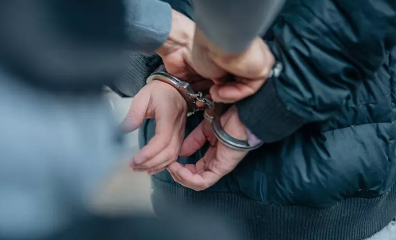 Σύλληψη 44χρονου στην Καρδίτσα - Είχε ορχήστρα έξω από μαγαζί