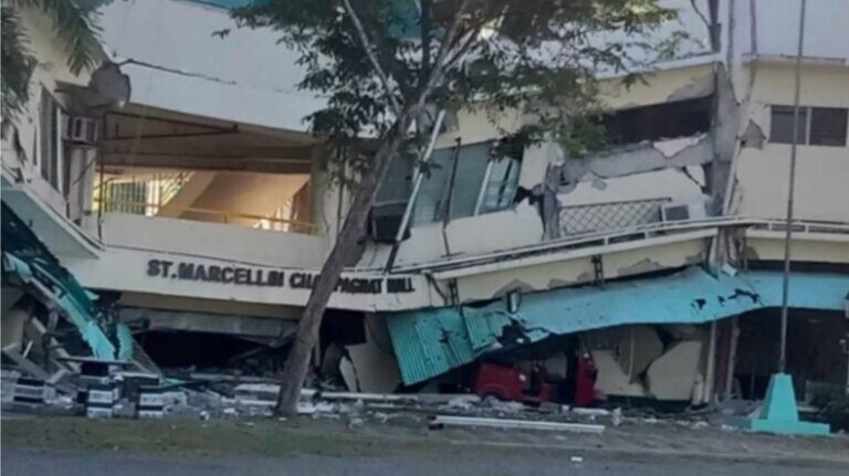 Σεισμός 7,8 Ρίχτερ με νεκρούς και τραυματίες συγκλόνισε τις Φιλιππίνες