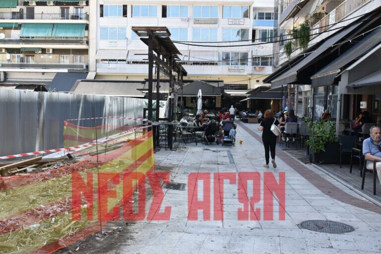 Στην οδό Πλαστήρα συνεχίζονται  οι εργασίες στη πλατεία Δικαστηρίων (ΦΩΤΟ)