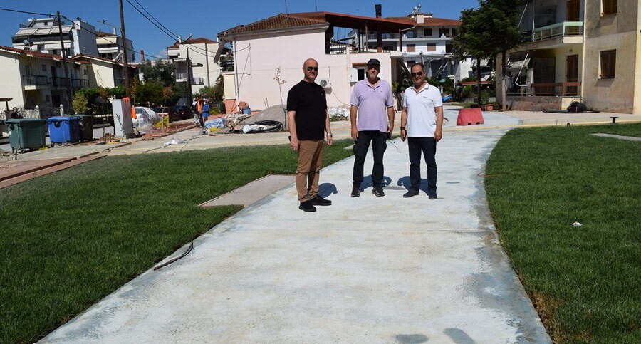 Στο τελικό στάδιο ολοκλήρωσης η κατασκευή της πλατείας στα εργατικά στον Αγ. Φανούριο