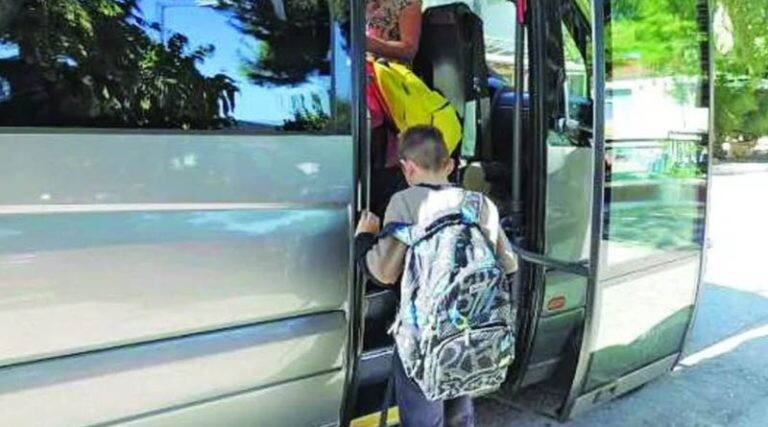 Στα 24,295 εκ. ευρώ ο προϋπολογισμός των μαθητικών δρομολογίων στην ΠΕ Καρδίτσας για την τριετία 2026-2029