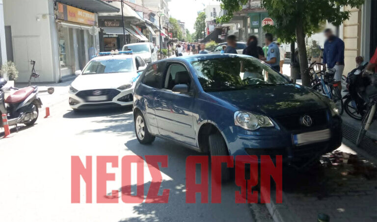 Αυτοκίνητο κατέληξε στον ποδηλατόδρομο της Μπλατσούκα στην Καρδίτσα (ΦΩΤΟ)