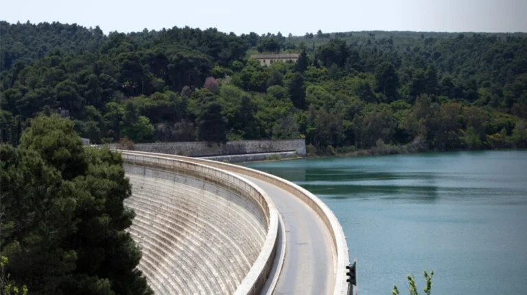 Η νέα εθνική πολιτική για το νερό: Πάνω από 900 έργα για ύδρευση και αποχέτευση σε όλη την Ελλάδα