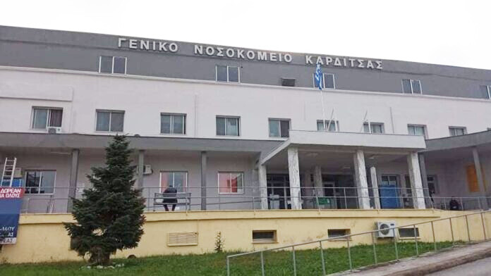 Στη ΜΕΘ του Νοσοκομείου Καρδίτσας μετά από τσίμπημα οχιάς ένας 69χρονος