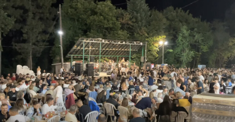 Ζωντάνεψαν τα χωριά τις ημέρες του Δεκαπενταύγουστου, ο ορεινός όγκος του Ν. Καρδίτσας είχε την τιμητική του (ΦΩΤΟ)