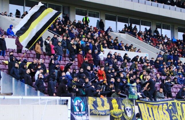 Με κόσμο η Αναγέννηση στο ΑEL FC ARENA και στη Θύρα 13